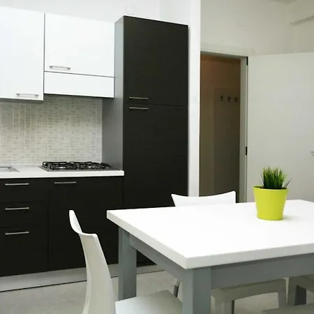 Comfy Escape Close To The Sea Апартаменти Бібіоне