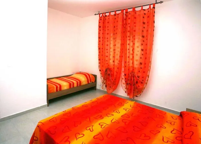 Comfy Escape Close To The Sea Апартаменти Бібіоне